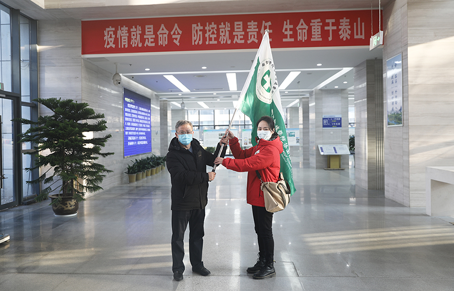 1.院感“女战士”再出征.jpg 1.院感“女战士”再出征.jpg